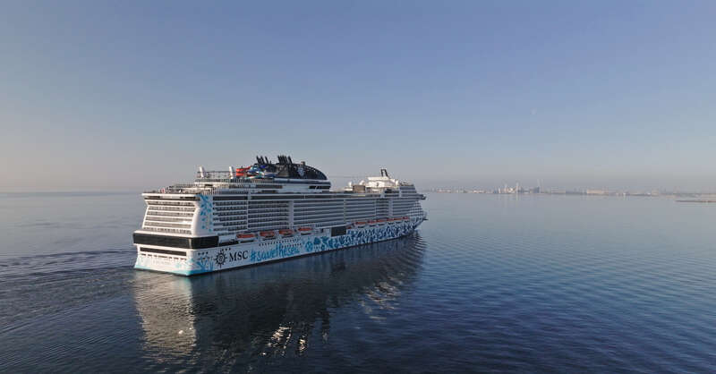 ③MSCベリッシマ　船体　提供：MSCクルーズジャパン