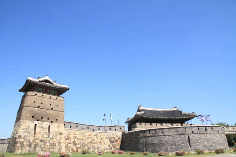 世界遺産・水原華城（イメージ）　提供：ピクスタ