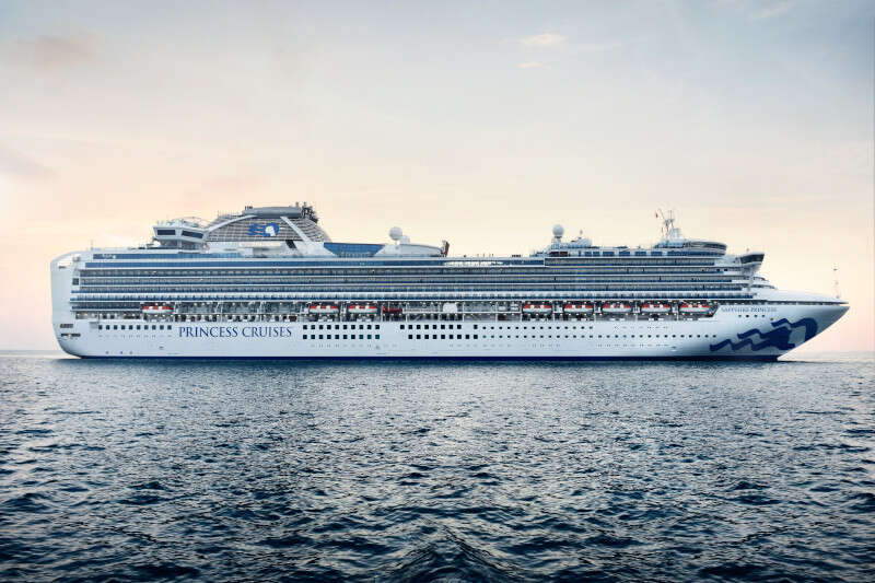 サファイア・プリンセス　提供元：カーニバル・ジャパン