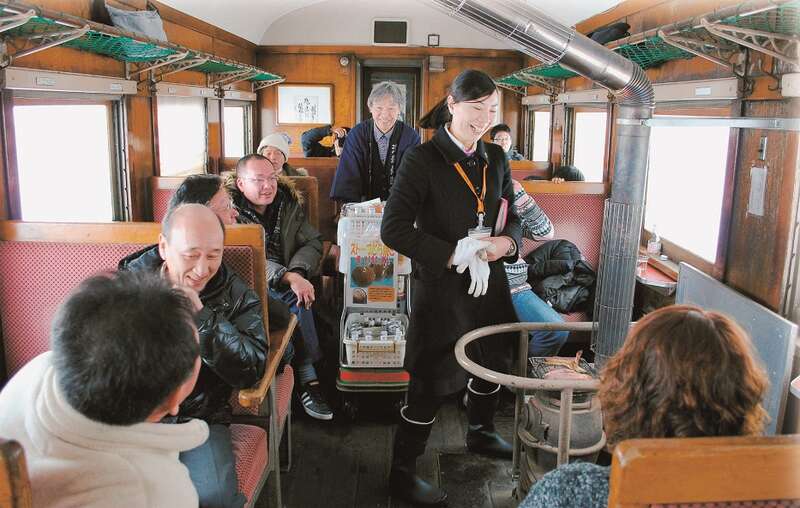 津軽鉄道・ストーブ列車